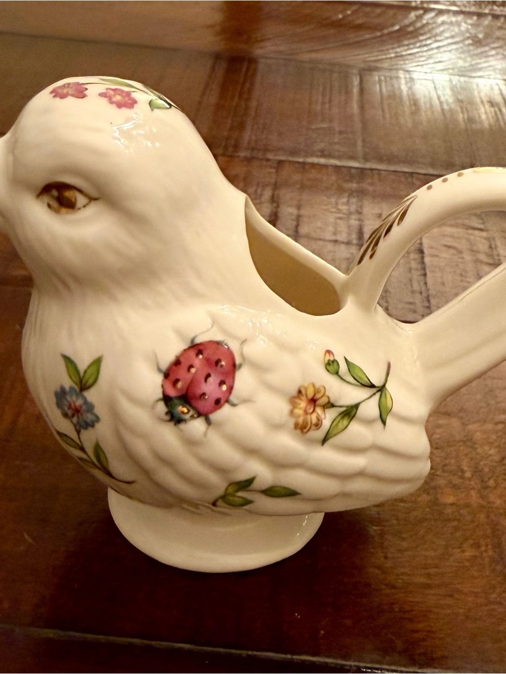 2006 Peppertree Tabletops Bird Shaped Creamer Gold Accents Bees Flowers
